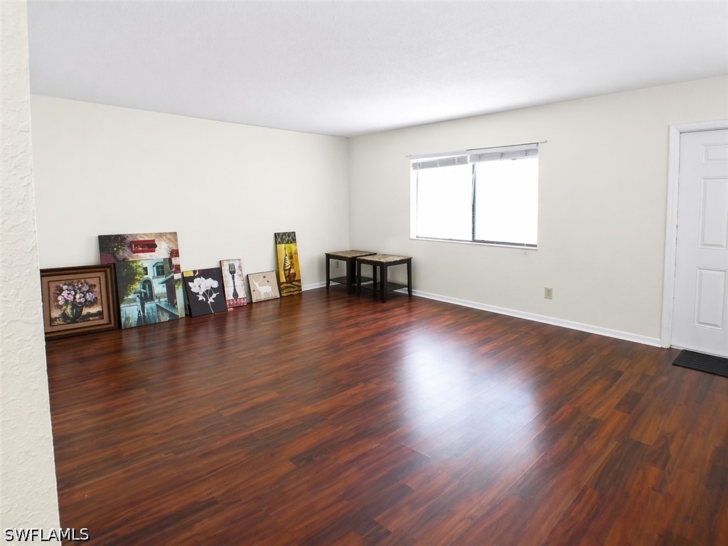 4615 Bayshore Dr E8 Property Photo 2
