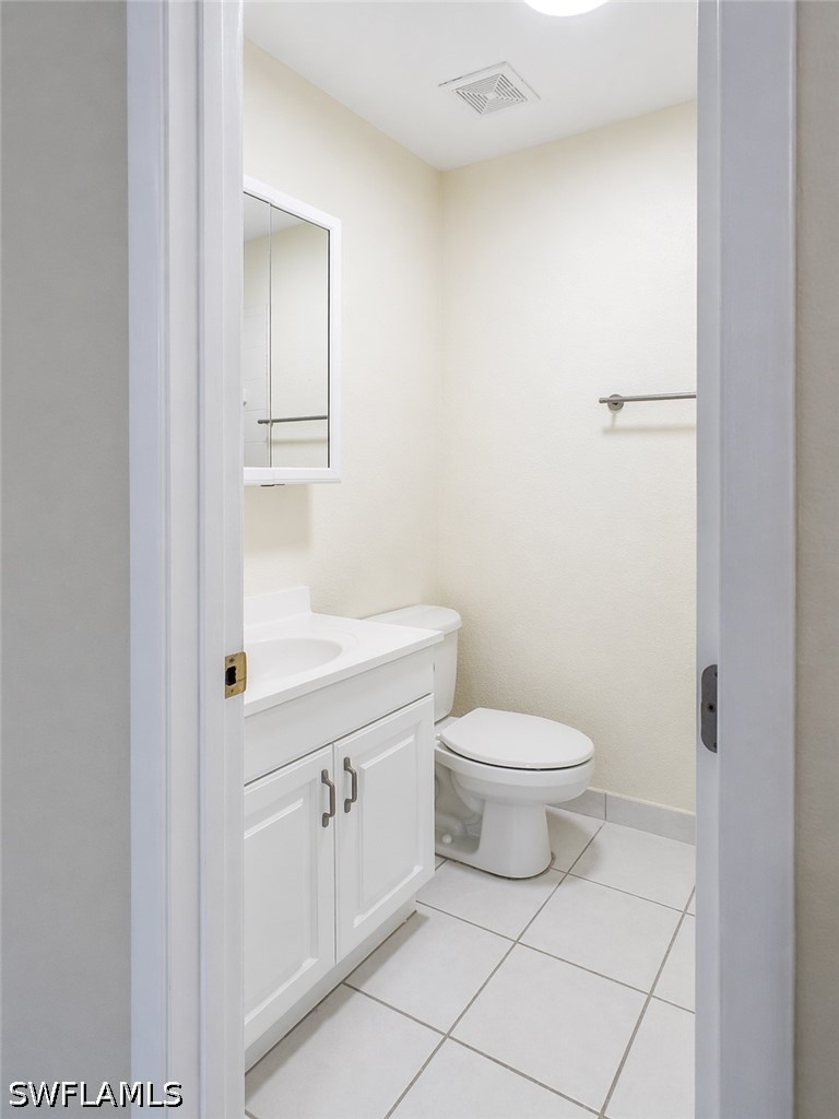 4615 Bayshore Dr E8 Property Photo 8