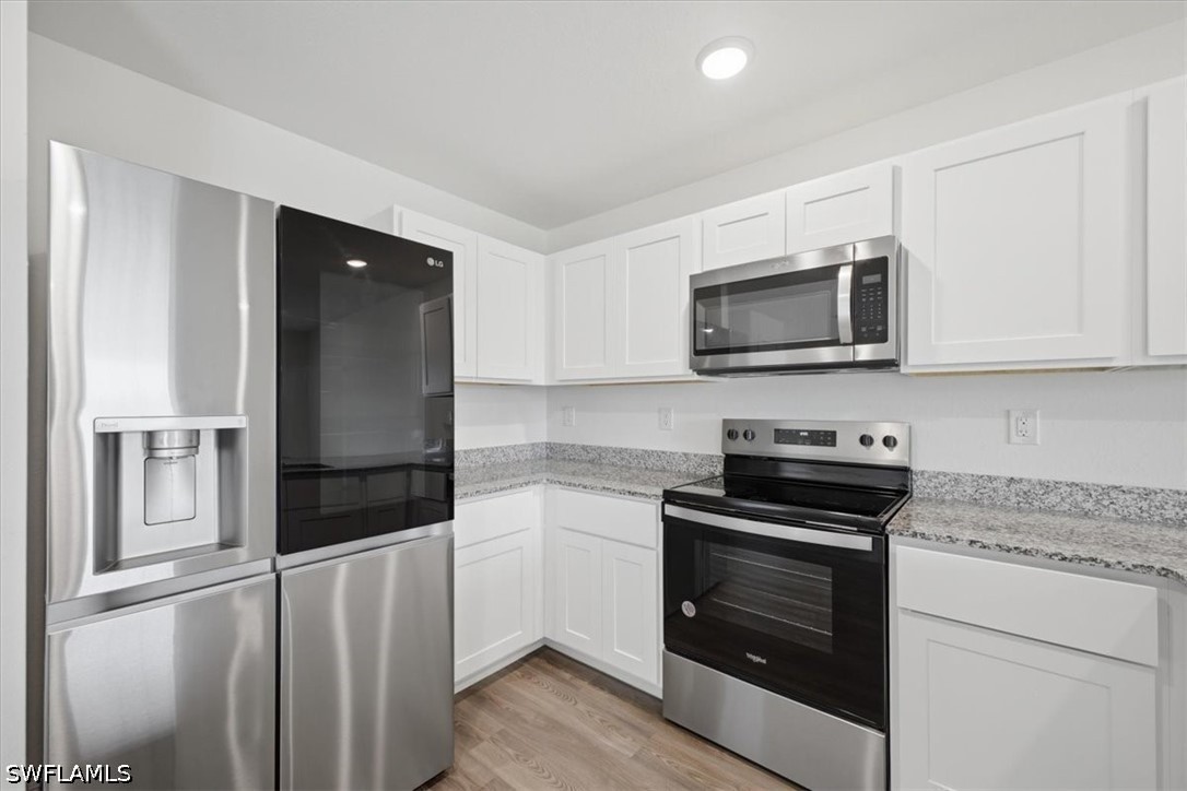 1144 Ebert St E Property Photo 17