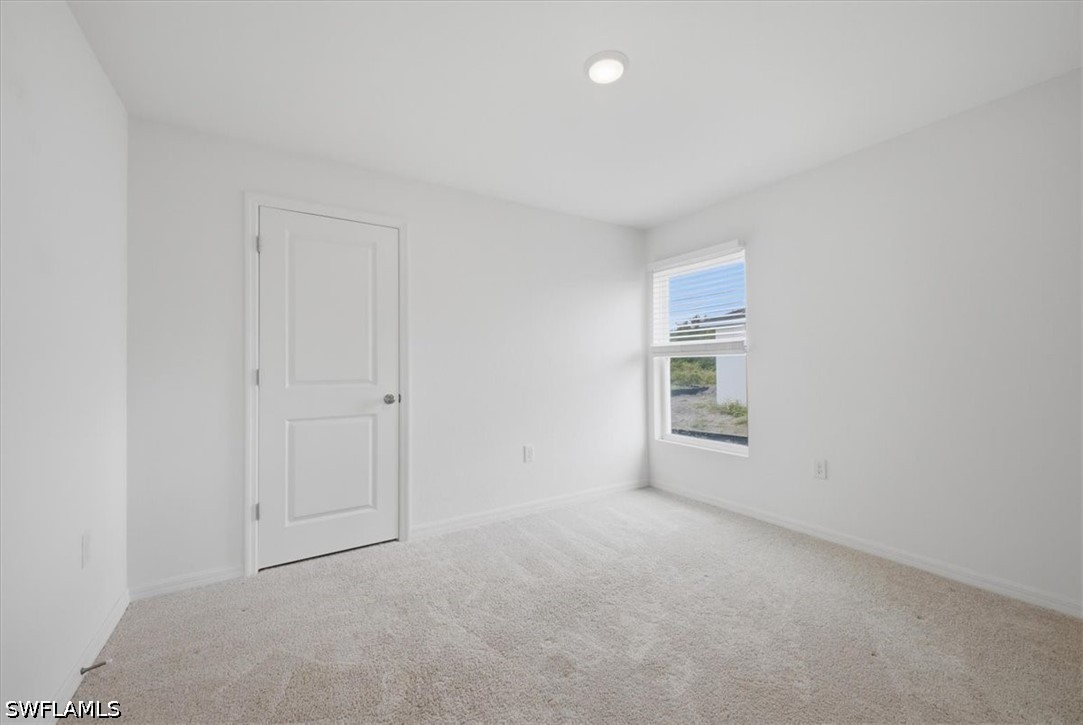 1144 Ebert St E Property Photo 29