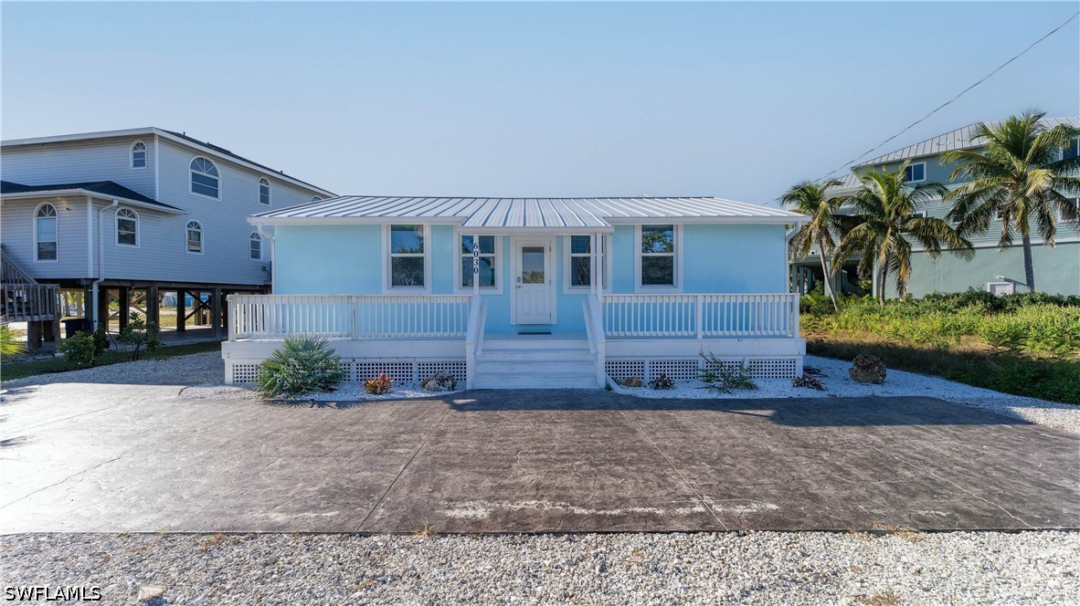 6030 Estero Blvd Property Photo 2