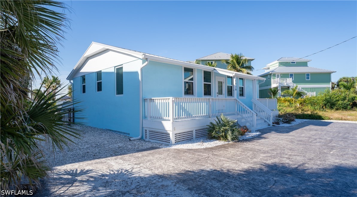 6030 Estero Blvd Property Photo 4