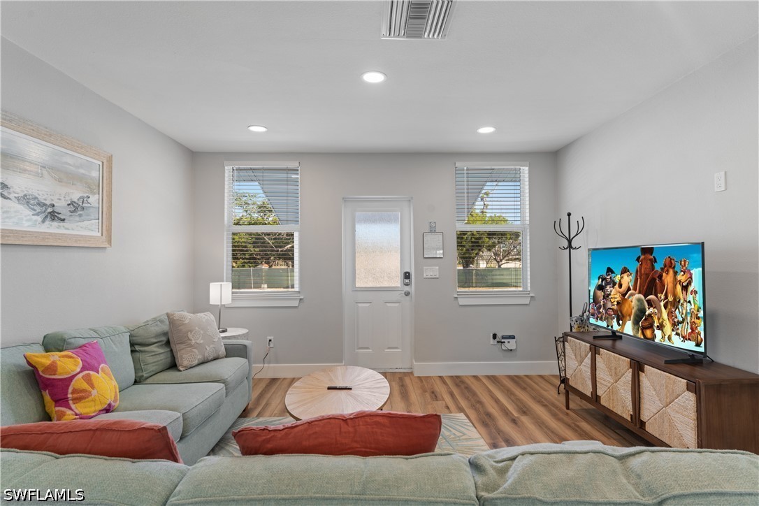 6030 Estero Blvd Property Photo 9