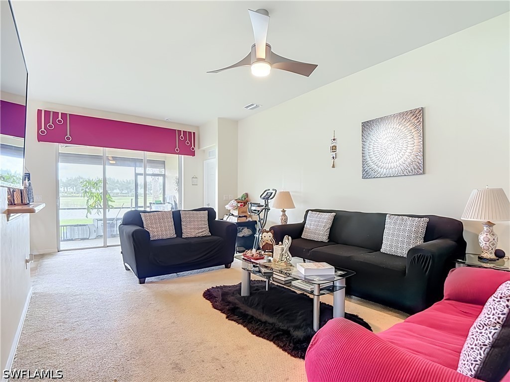 5748 Declaration Ct Property Photo 7