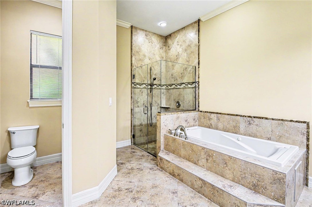 672 Fairway Ter Property Photo 13