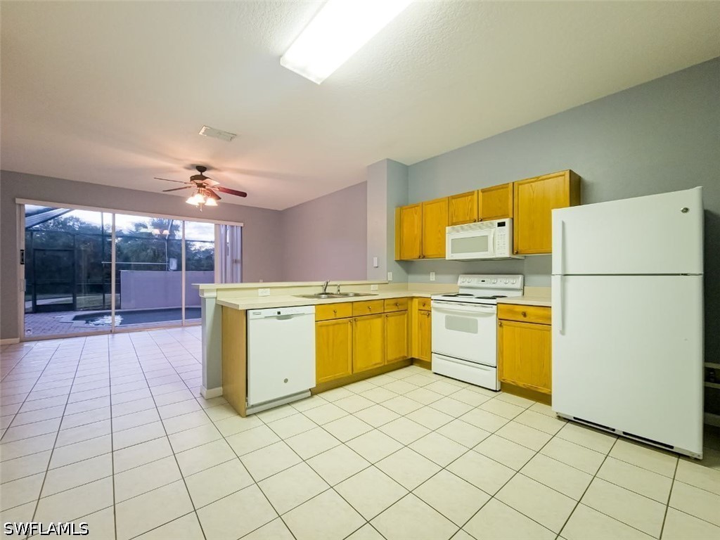 2332 Silver Palm Dr Property Photo 3