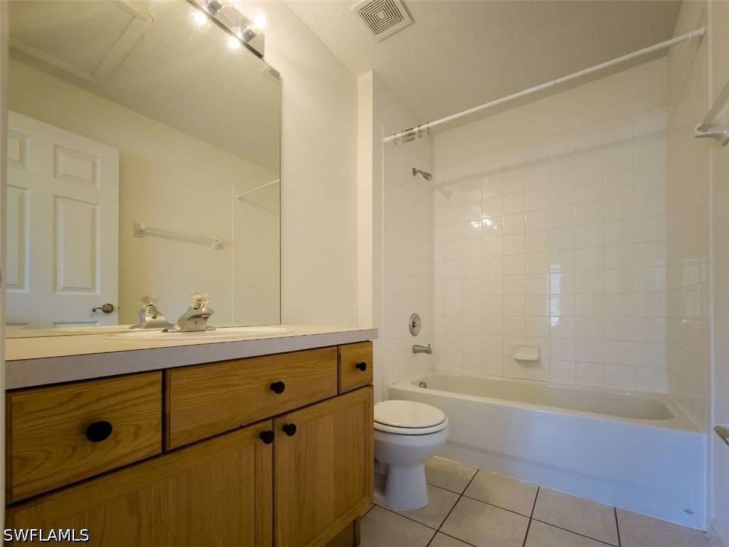 2332 Silver Palm Dr Property Photo 22