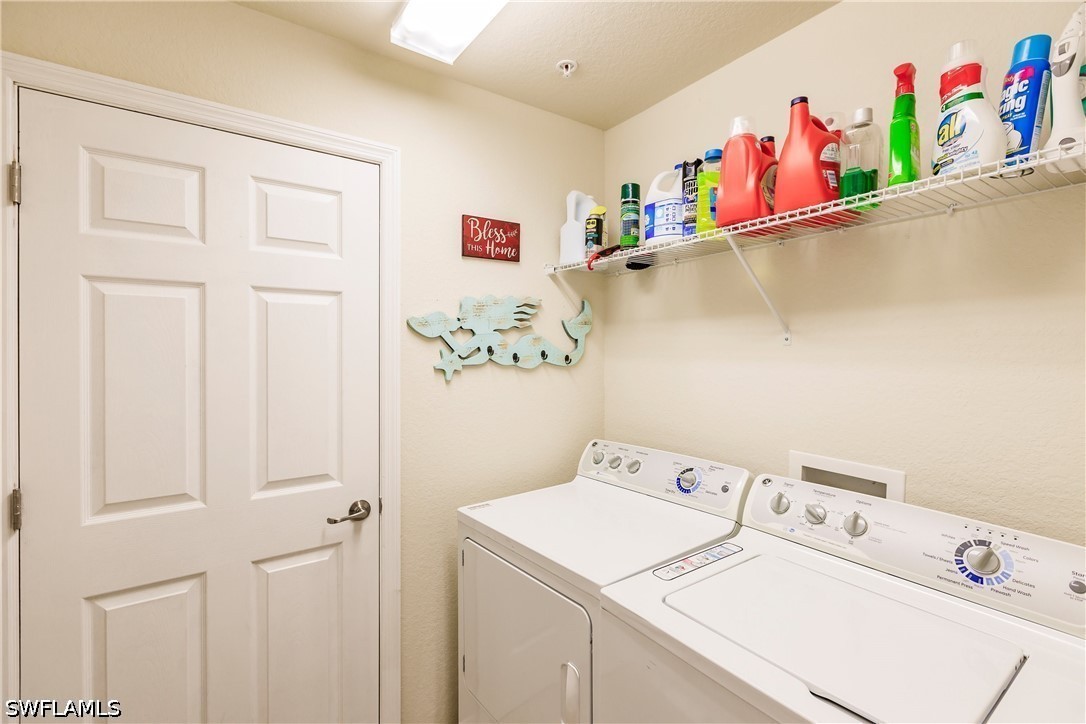 3157 Aviamar Cir 102 Property Photo 32