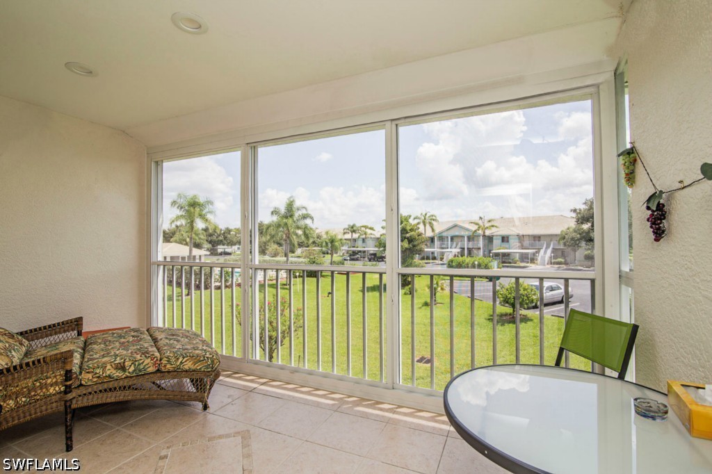 180 Furse Lakes Cir E8 Property Photo 3