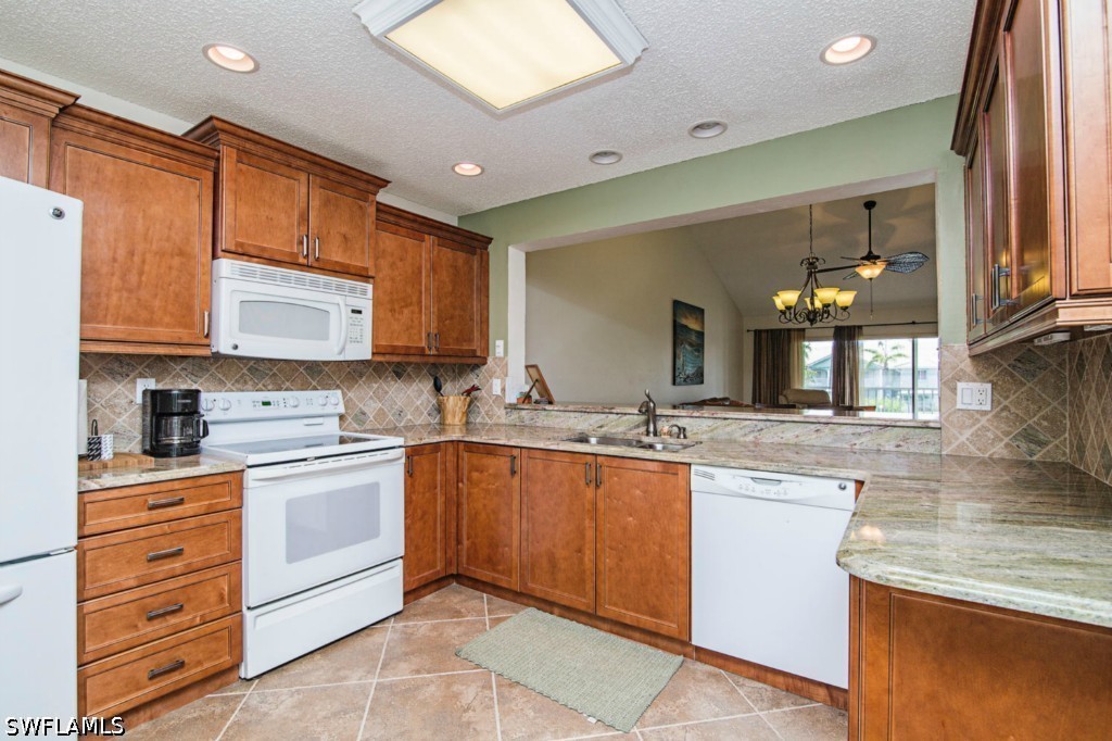 180 Furse Lakes Cir E8 Property Photo 4