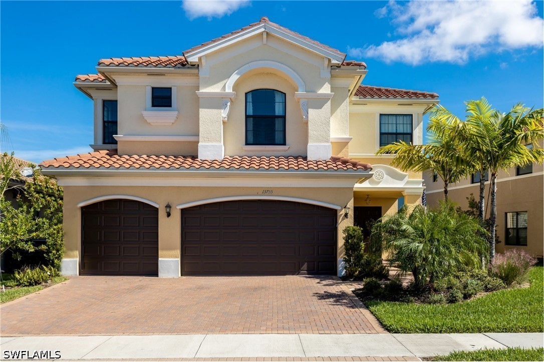 13755 Luna Dr Property Photo 2