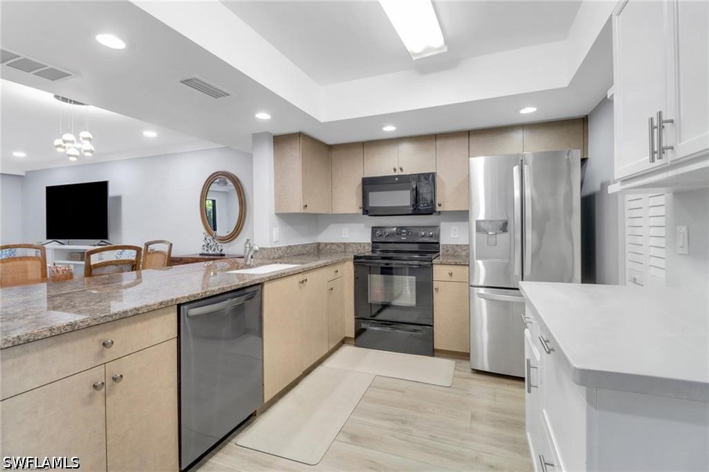 790 Meadowland Dr 29-2 Property Photo 3