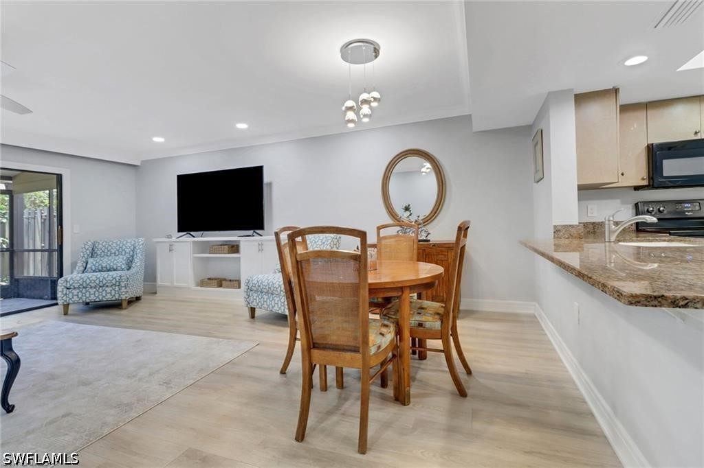 790 Meadowland Dr 29-2 Property Photo 6