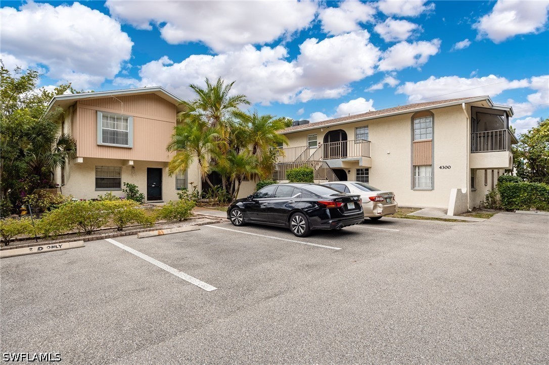 4300 Gulfstream DR 1C