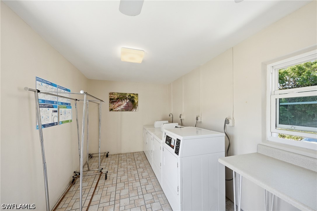 3150 Binnacle Dr 318 Property Photo 31