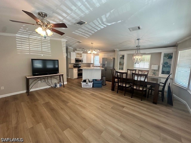1509 Diamond Lake Cir Property Photo 8