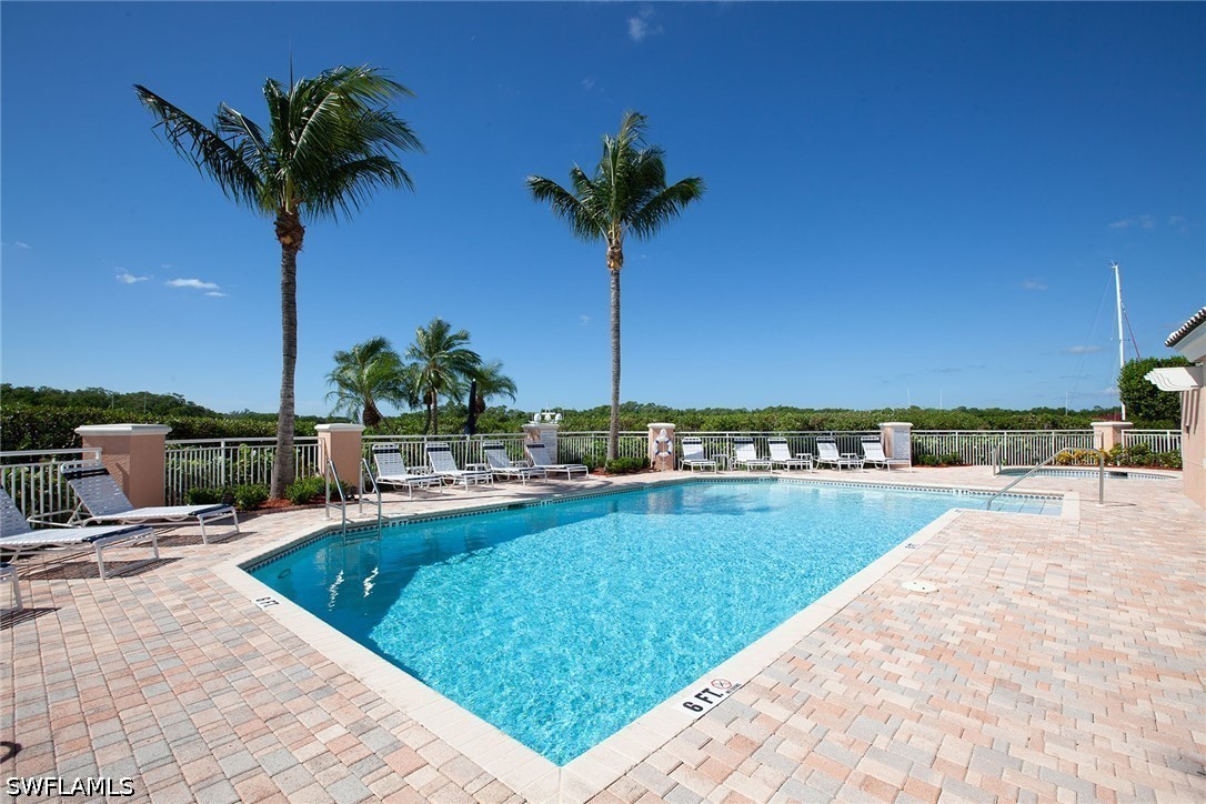 435 Dockside Dr B703 Property Photo 30