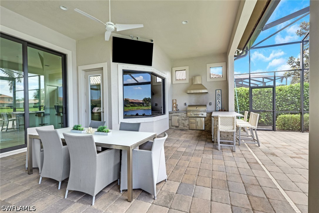 6685 Costa Cir Property Photo 33