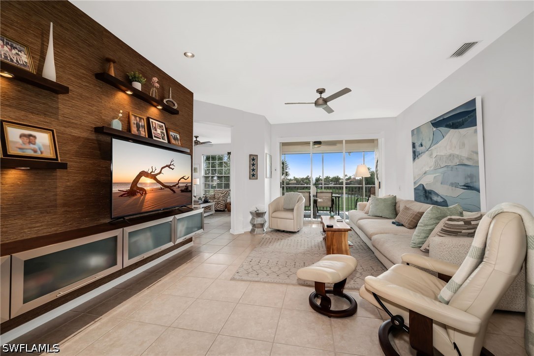 22881 Sago Pointe Dr 1906 Property Photo 3