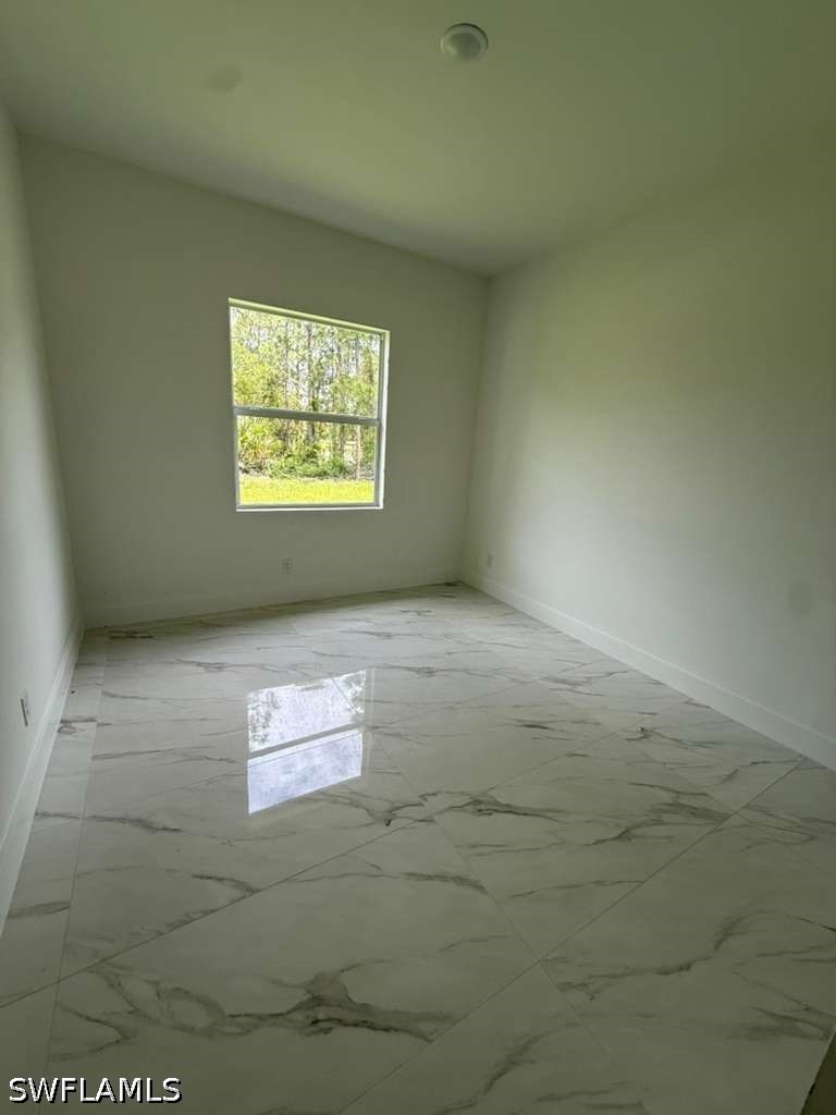 723 Epps Brown St E Property Photo 14