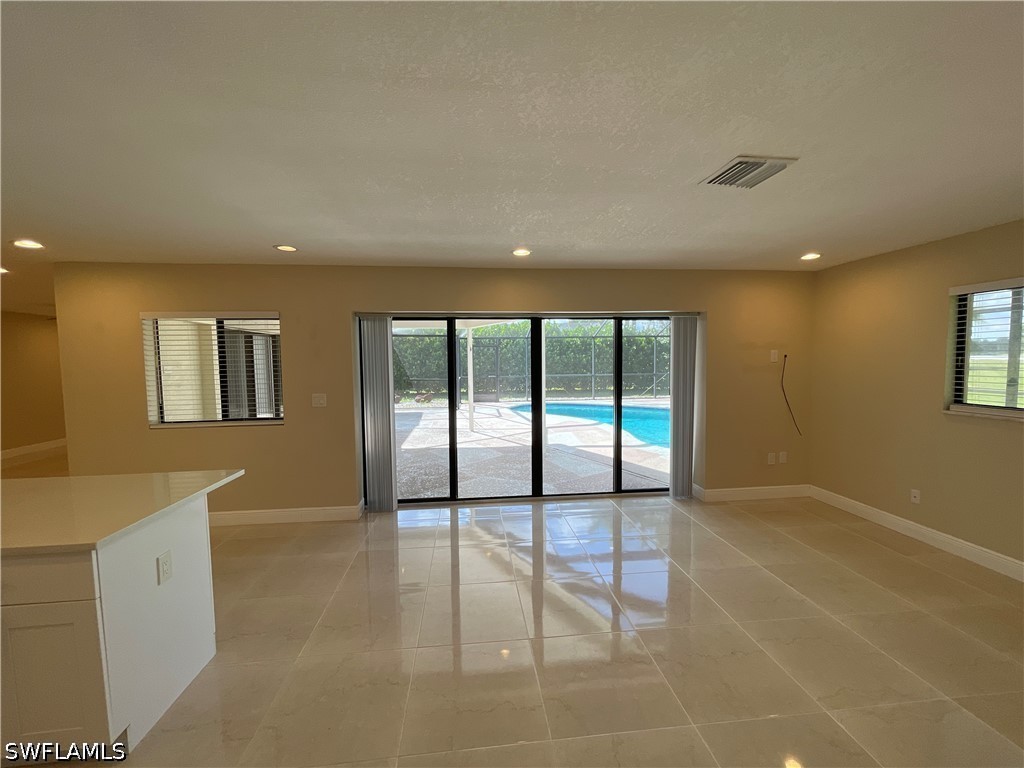 255 Pine Valley Cir Property Photo 8