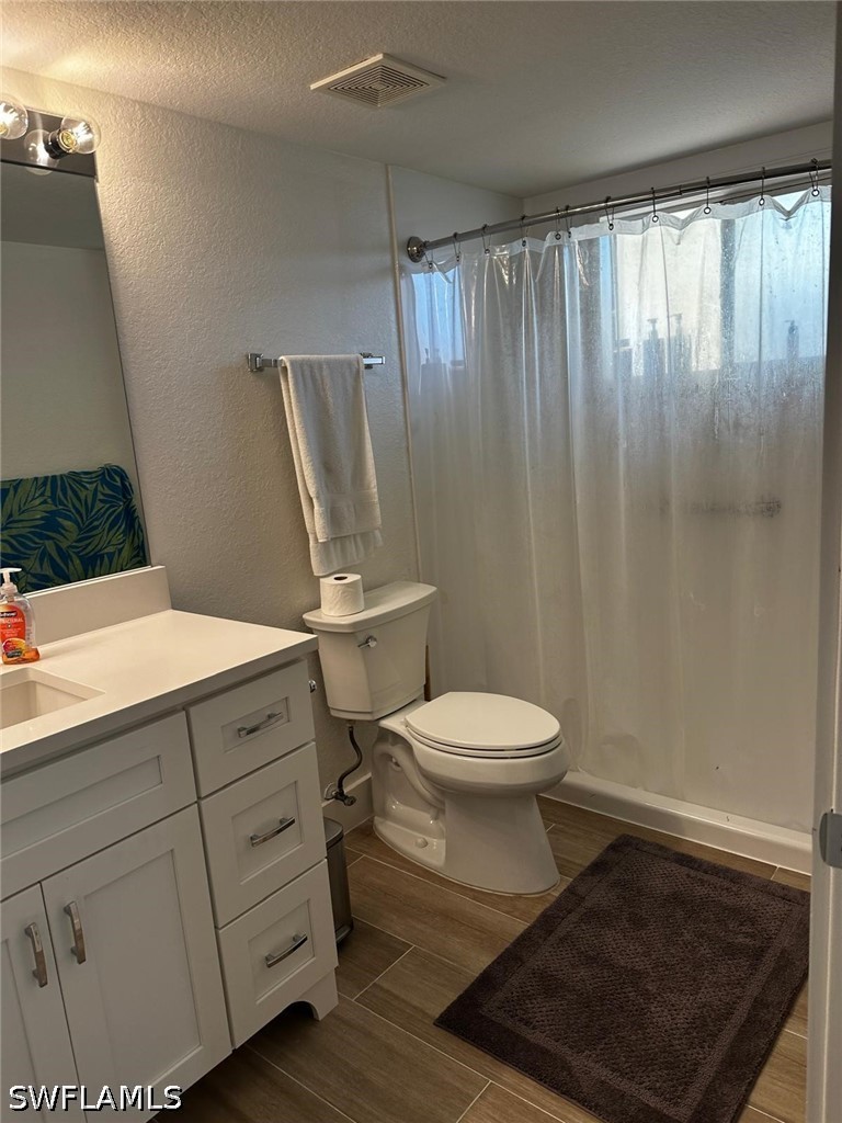 226017408 Property Photo 6