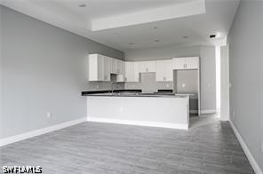 129-131 Ivan Ave S Property Photo 10