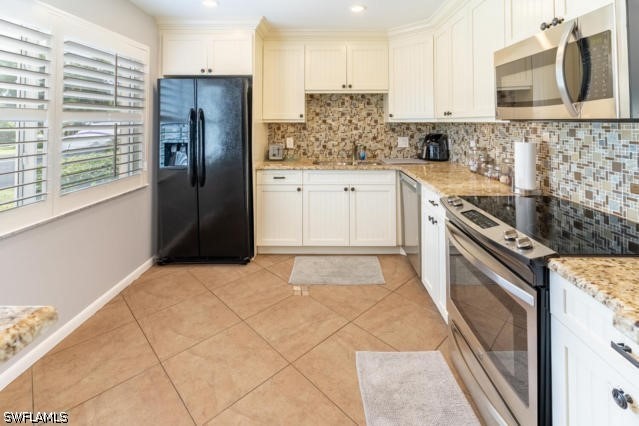 581 Teryl Rd 5 Property Photo 10