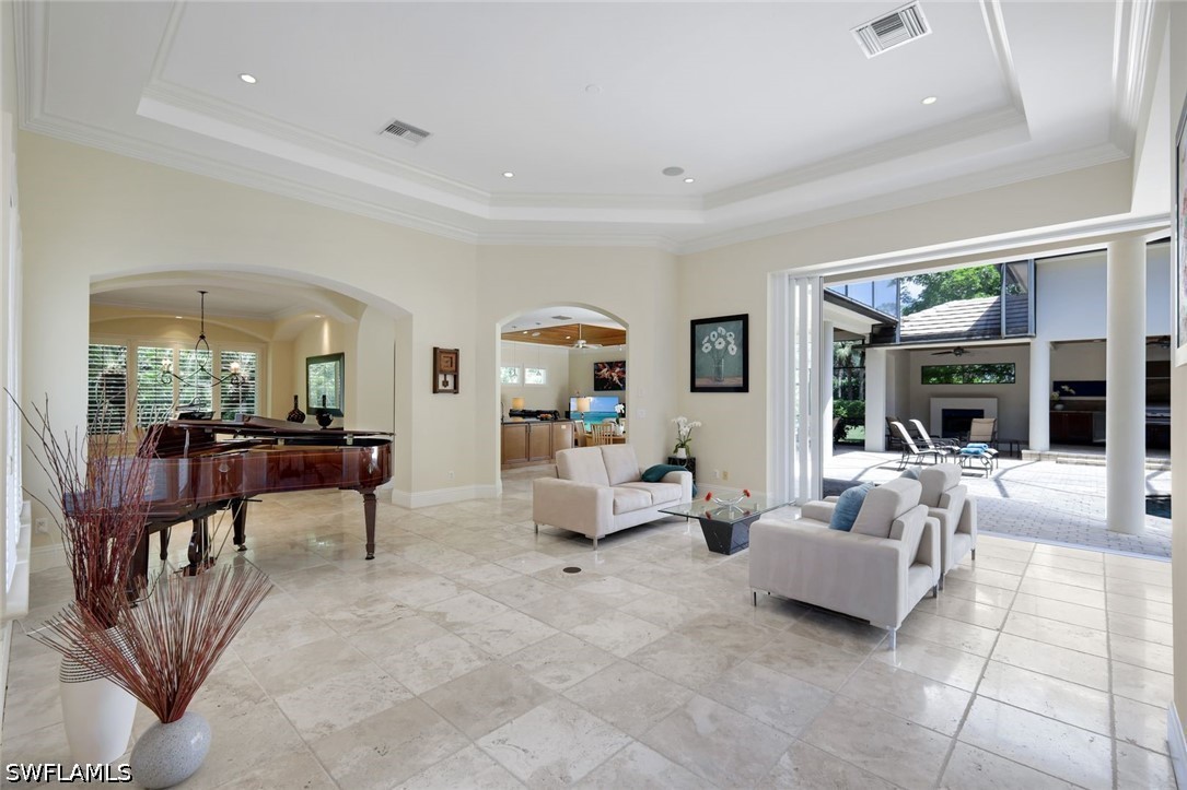 1284 Pocantico Ln Property Photo 6