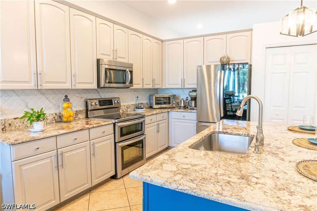 14059 Mirror Ct Property Photo 7