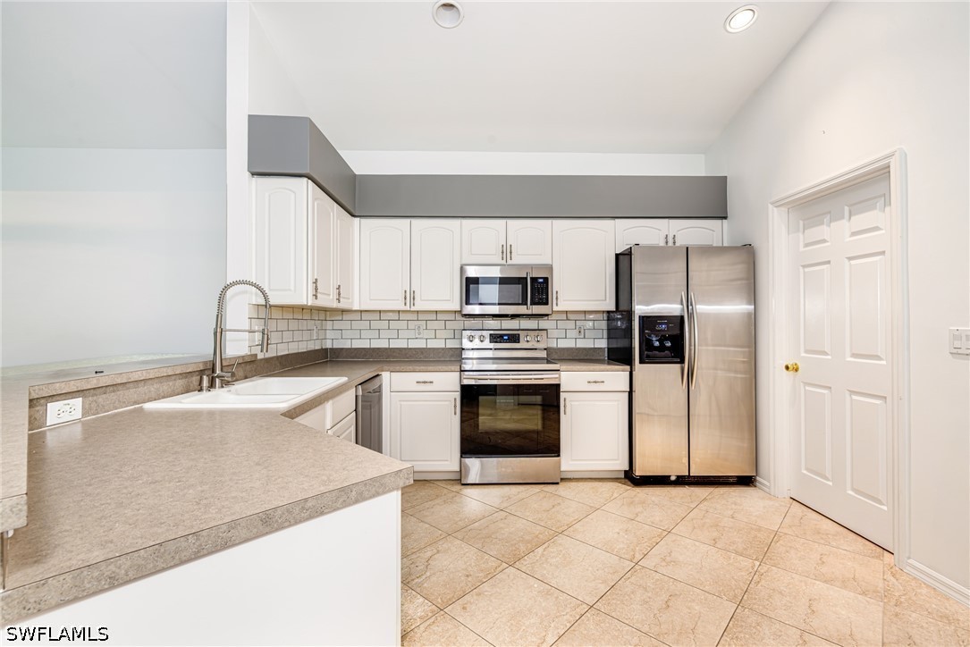 23246 Marsh Landing Blvd Property Photo 8