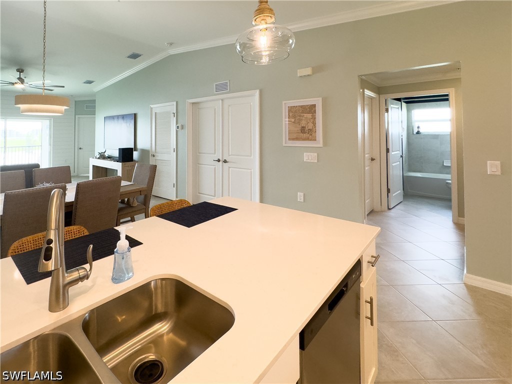 5445 Double Eagle Circle 3026 Property Photo 10