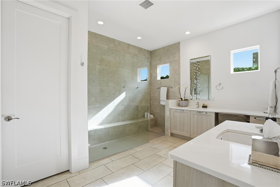 14831 Dockside Ln Property Photo 14