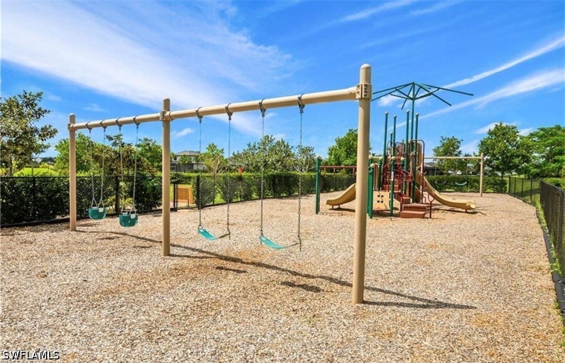 14831 Dockside Ln Property Photo 31