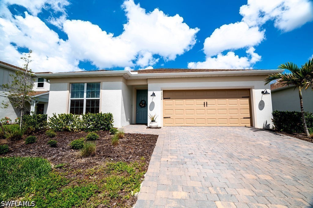 16932 Harlequin Ct Property Photo 4