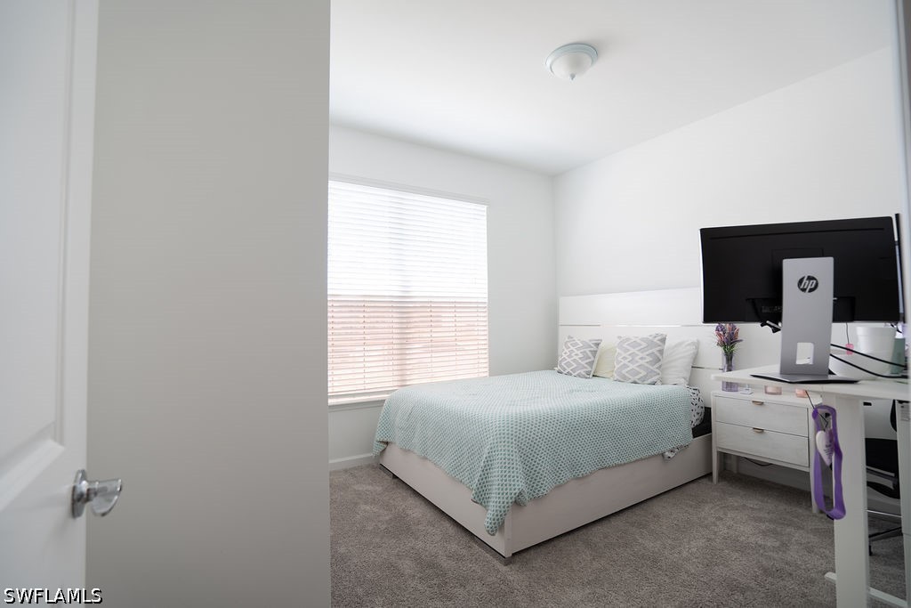 16932 Harlequin Ct Property Photo 6
