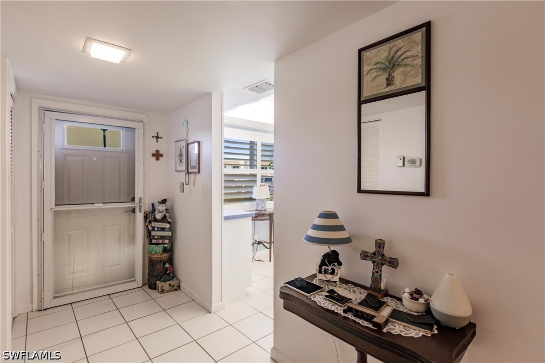 550 Teryl Rd 2301 Property Photo 4