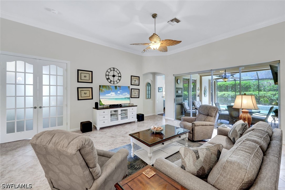 16208 Parque Ln Property Photo 6