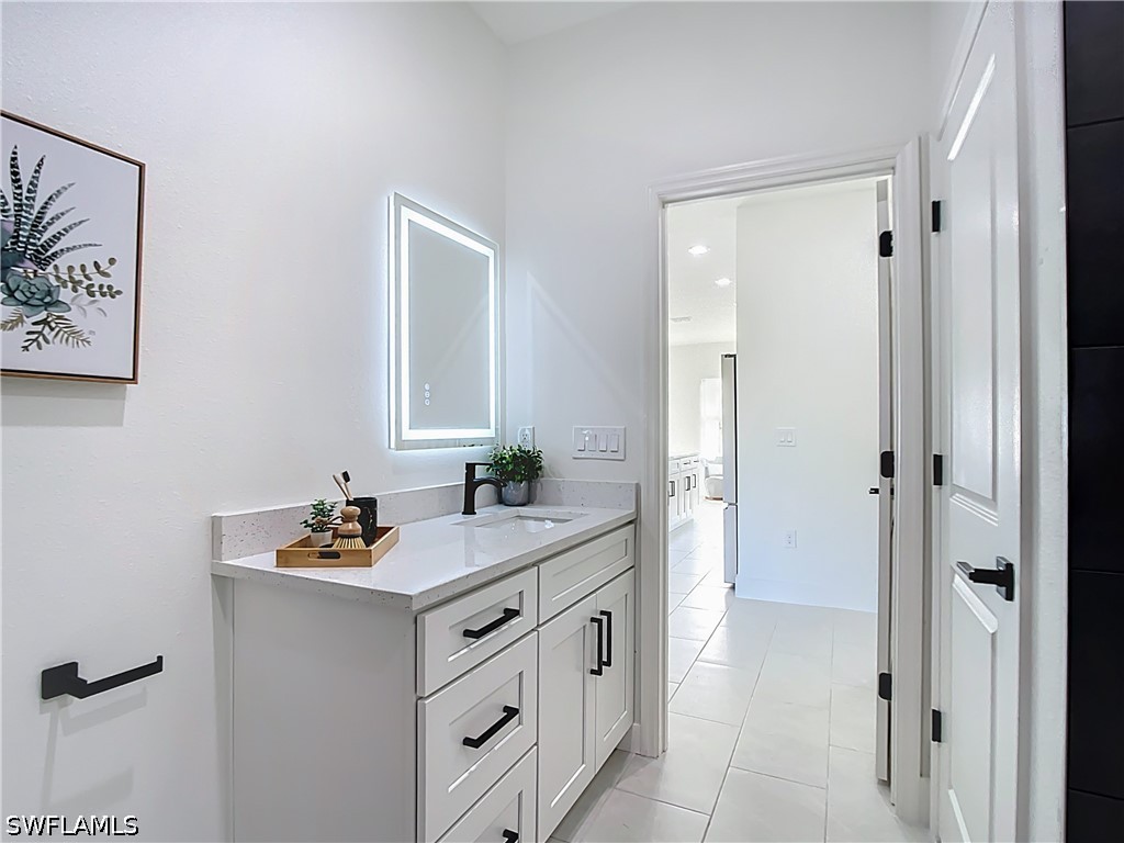 422 Eisenhower Blvd Property Photo 28