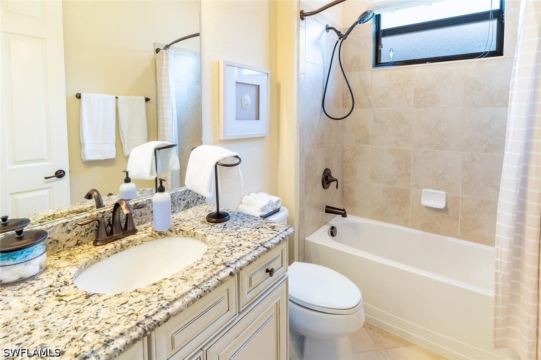 9372 Vercelli Ct Property Photo 31