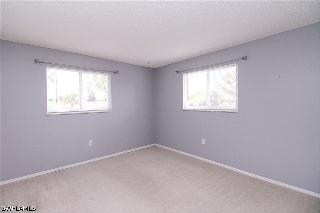 729 Palm View Dr D4 Property Photo 14