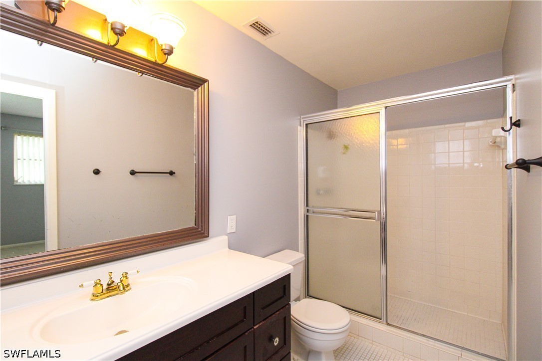 729 Palm View Dr D4 Property Photo 18