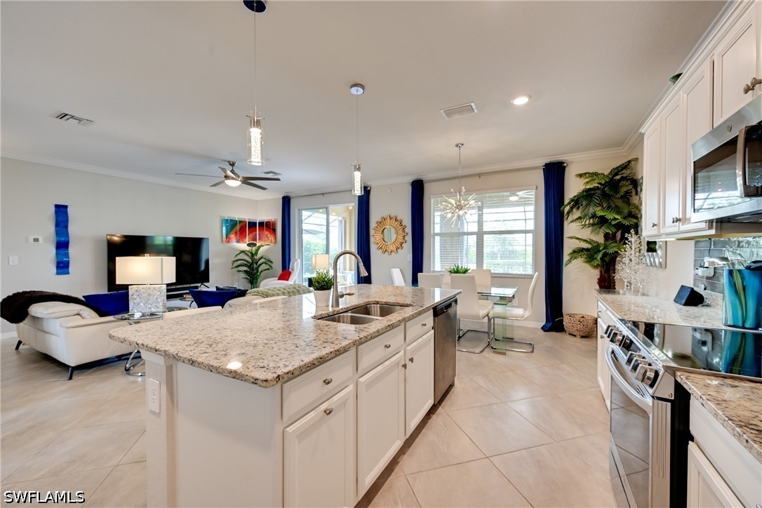 3697 E Hampton Cir Property Photo 12