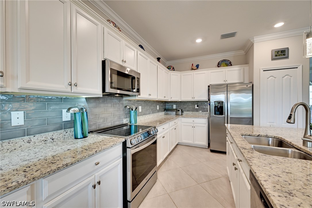 3697 E Hampton Cir Property Photo 14