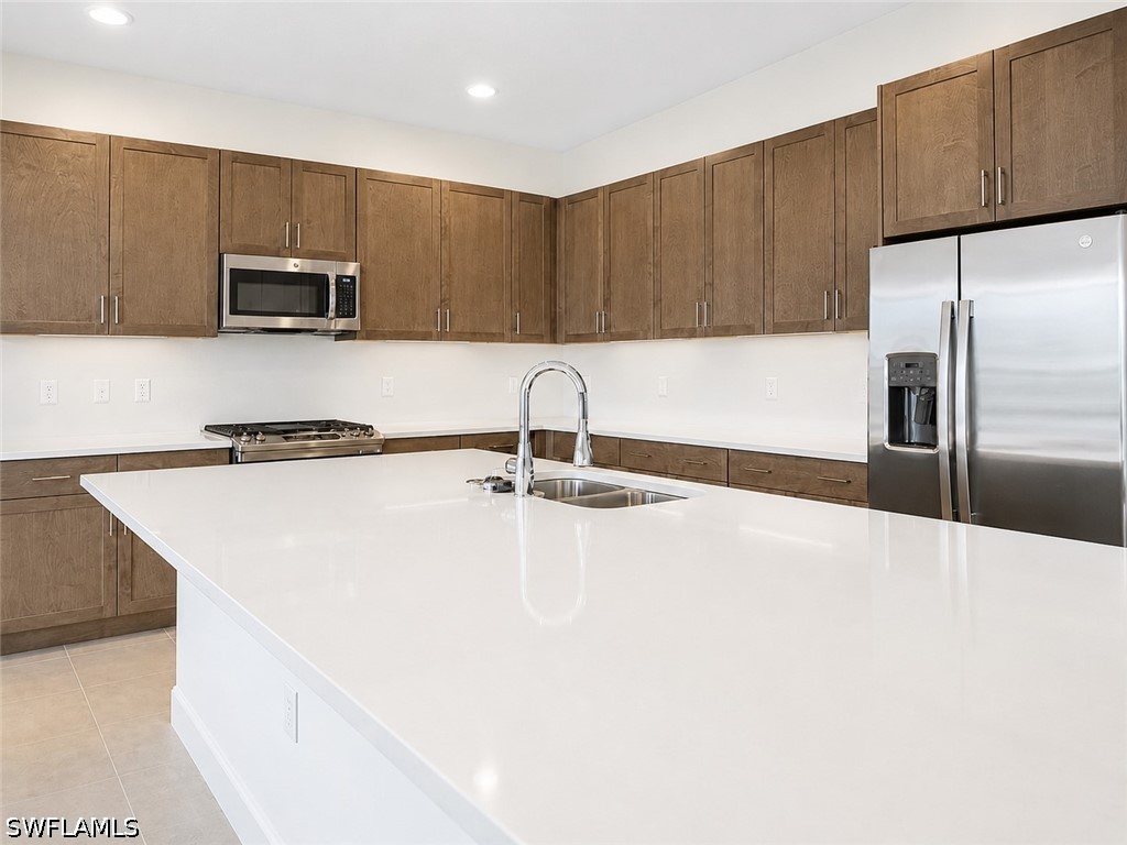 20921 Thistle Leaf Ln Property Photo 12