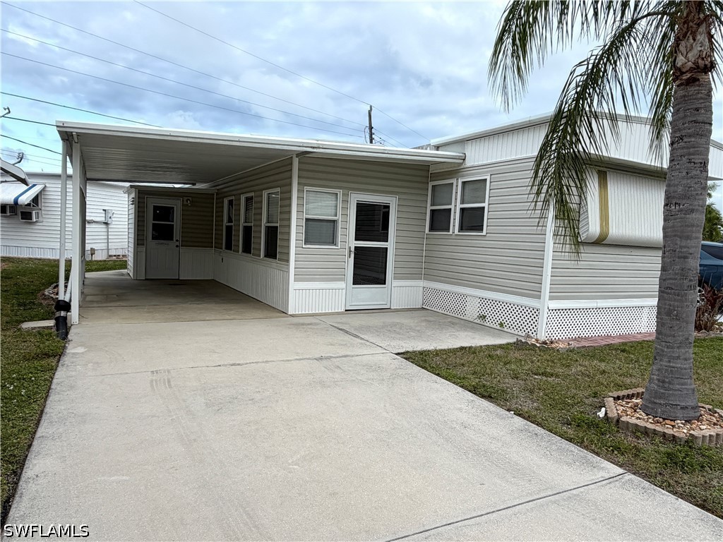 20581 River Dr Property Photo 2