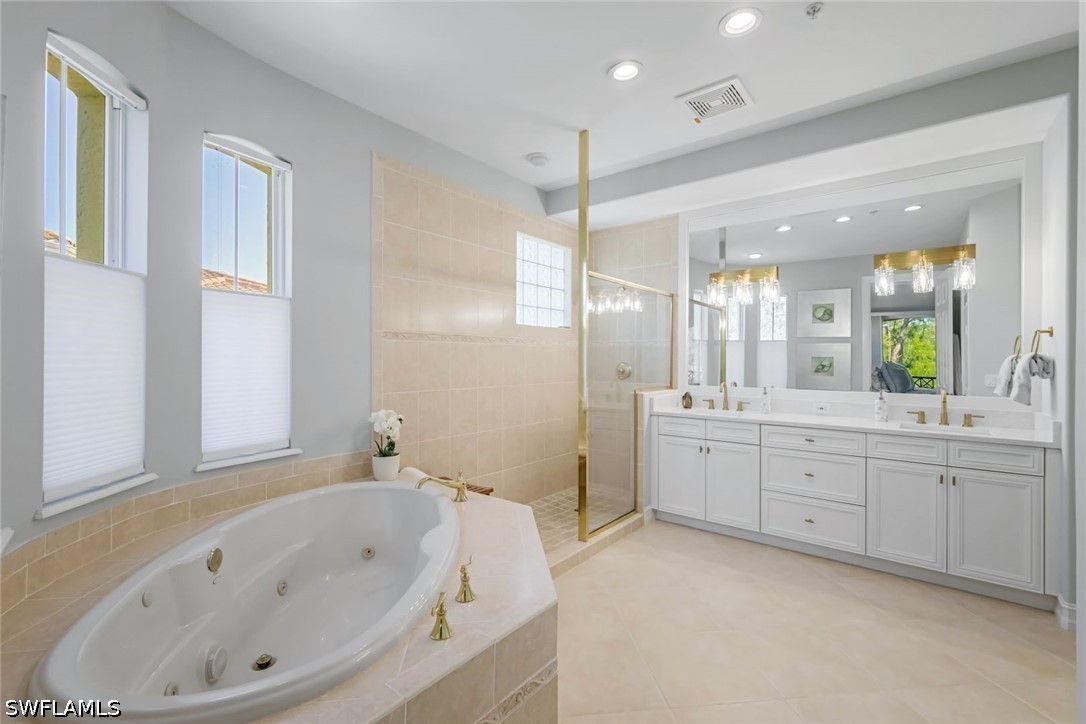 2851 Tiburon Blvd E 9-103 Property Photo 12