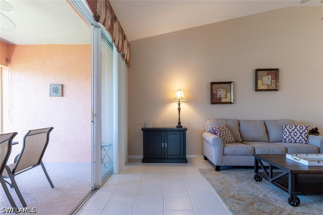 7030 Lone Oak Blvd Property Photo 16