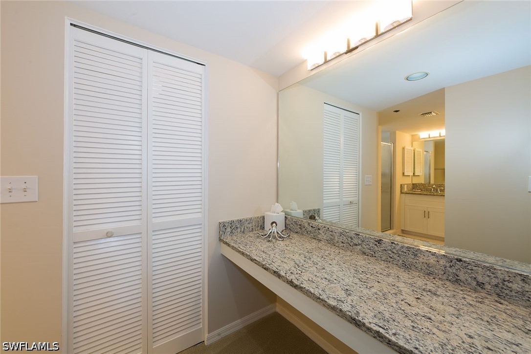 5550 Heron Point Dr 802 Property Photo 11