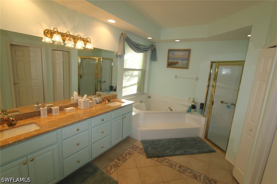 8526 Pepper Tree Way Property Photo 10
